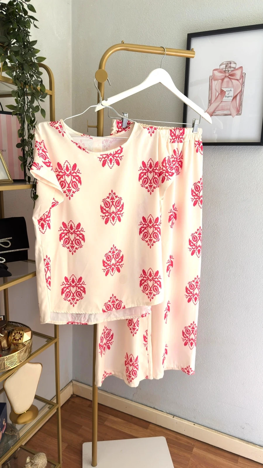 Lindo Conjunto Blusa e Calça Estampado M &G Moda •Tamanho Unico • TN288